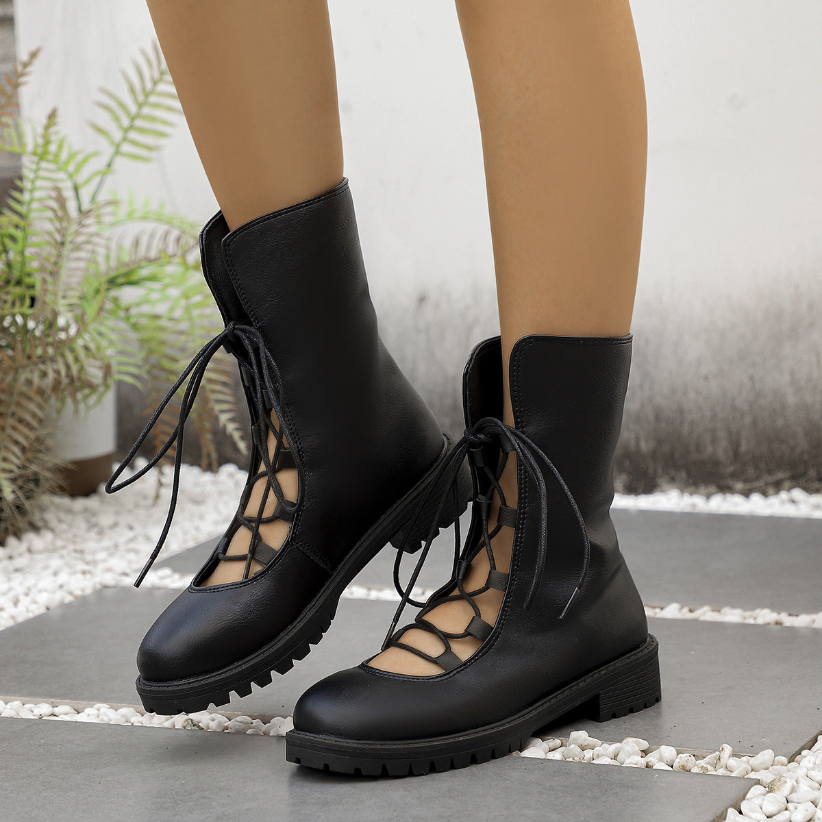 Bottes à lacets pour femmes avec conception ouverte Chic und Stil
