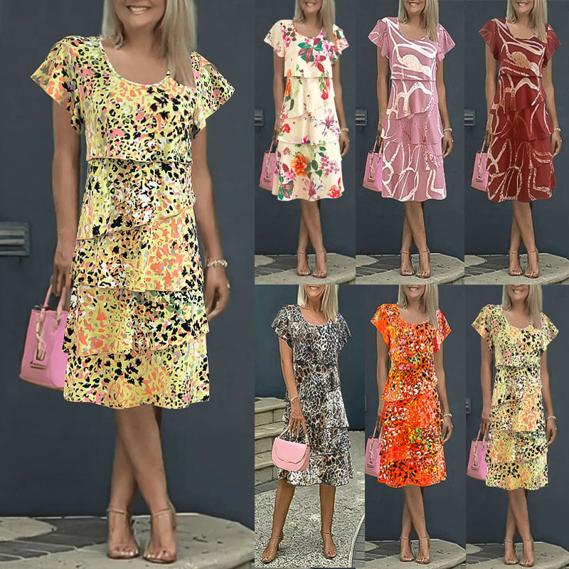 Robe portefeuille fluide pour femmes avec un superposition élégante et un motif unique Chic und Stil