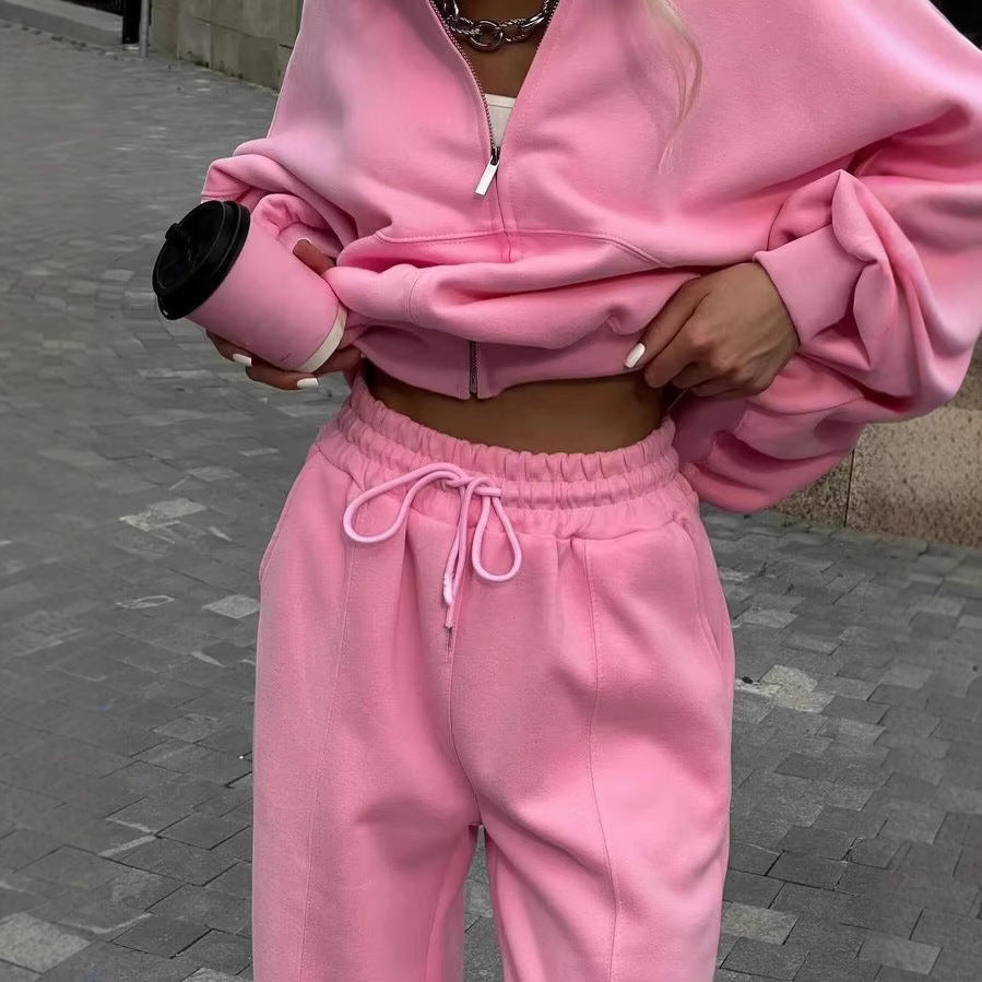 Chic and Style oversized cropped sweatshirt set for women and wide jogger pants