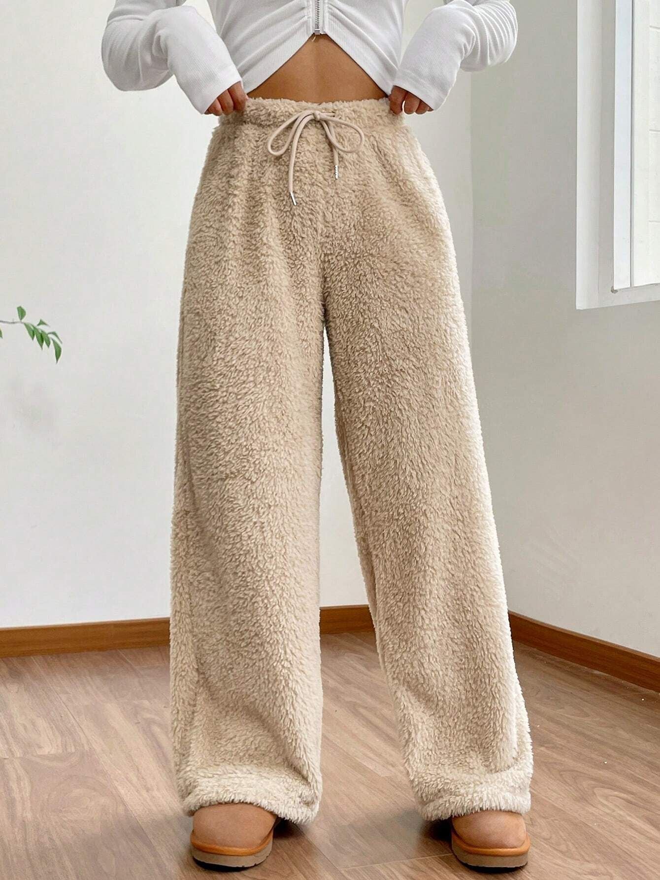 Women Cozy Fleece Wide Cut Pants Chic and Style