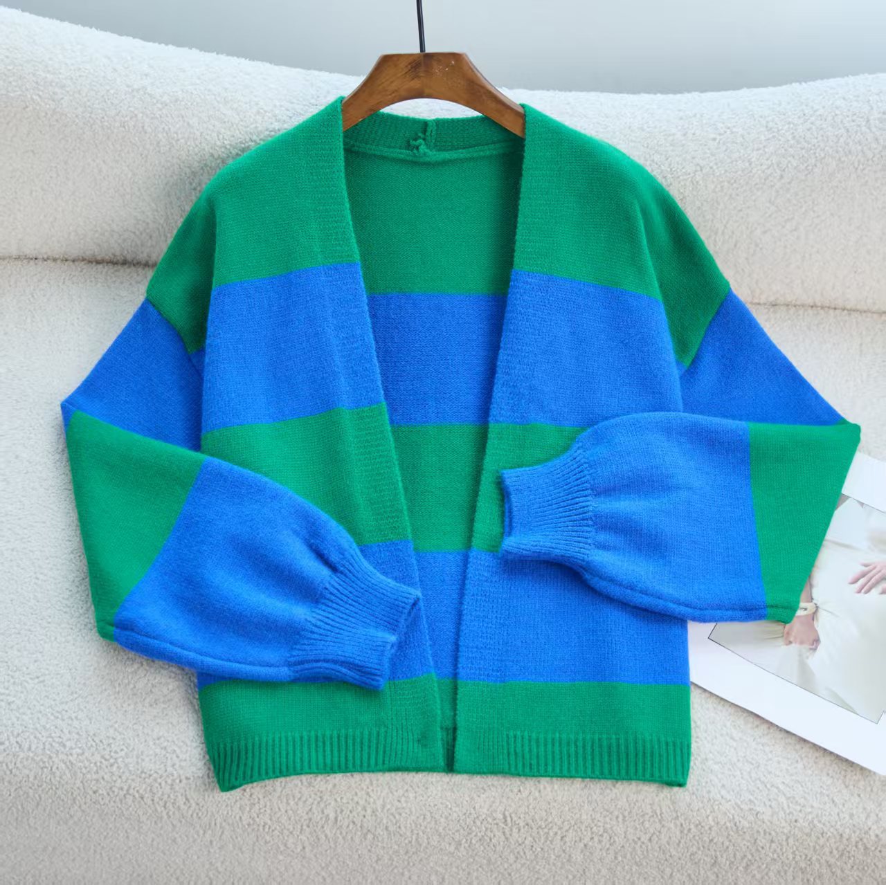 Cardigan décontracté pour femmes avec des manches volumineuses Chic und Stil
