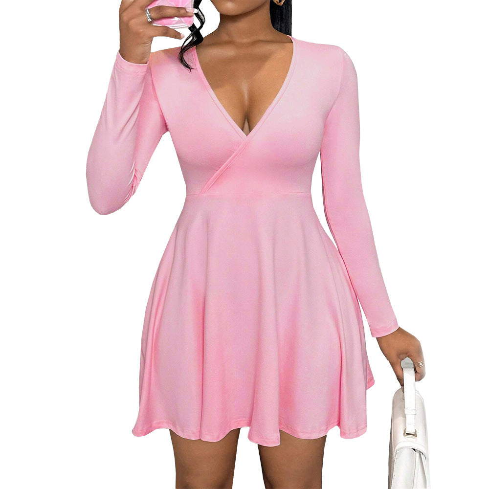 Robe chemise pour femme avec décolleté en V profond et jupe fluide Chic & Stil