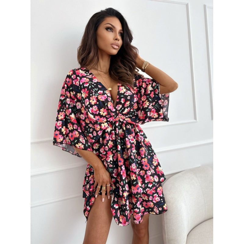 Robe portefeuille à motif floral Chic und Stil pour femmes