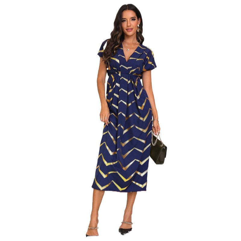 Robe midi portefeuille à imprimé chevron Chic und Stil