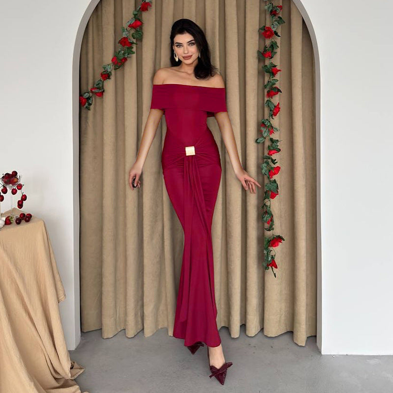 Robe maxi décolletée pour femmes avec silhouette élégante Chic und Stil