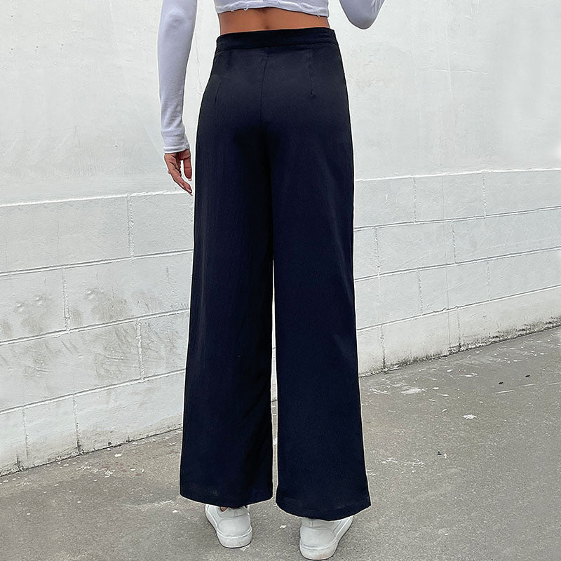 Pantalons amples cintrés pour femmes avec détails en bouton Chic und Stil