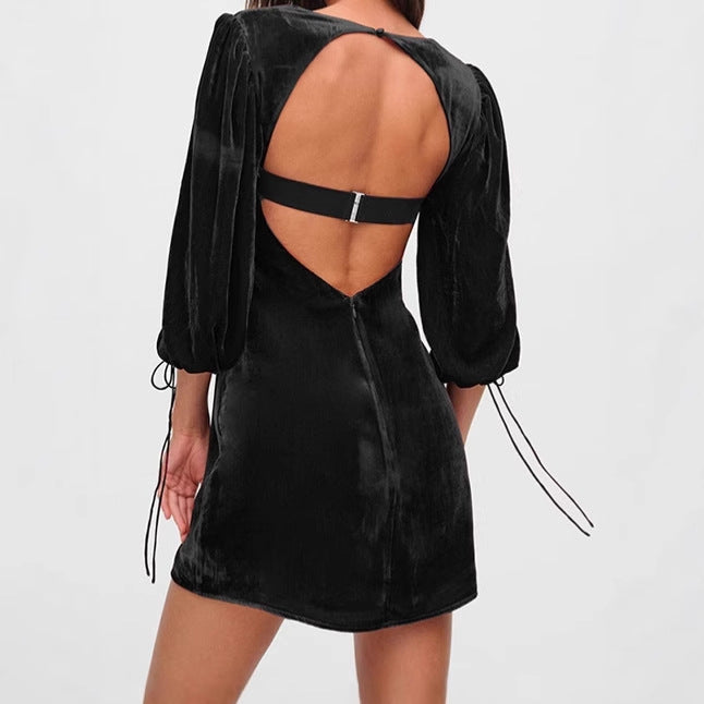 Robe en velours courte pour femmes avec manches bouffantes et décolleté carré Chic und Stil