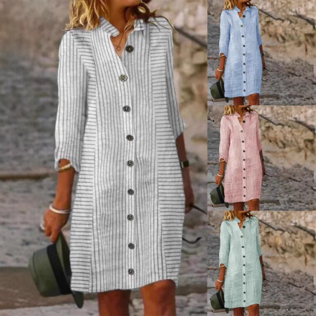 Robe chemise rayée pour femmes avec patte de boutonnage et manches 3/4 Chic und Stil