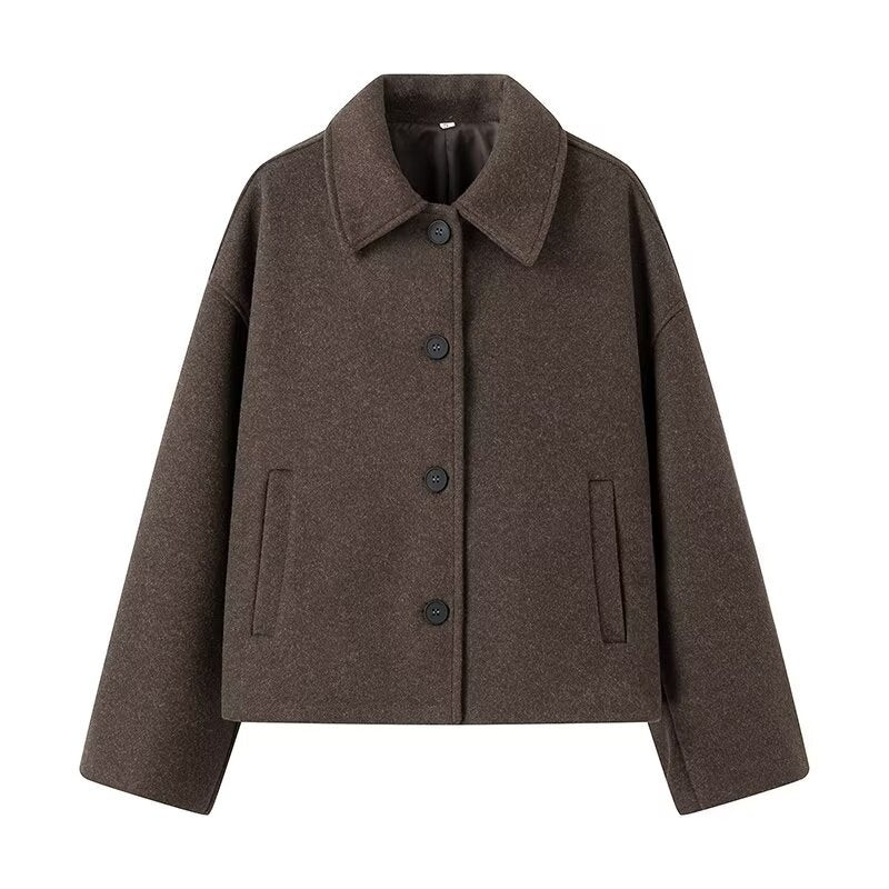Cropped wool jacket for ladies with a modern cut and practical pockets Chic and Style
