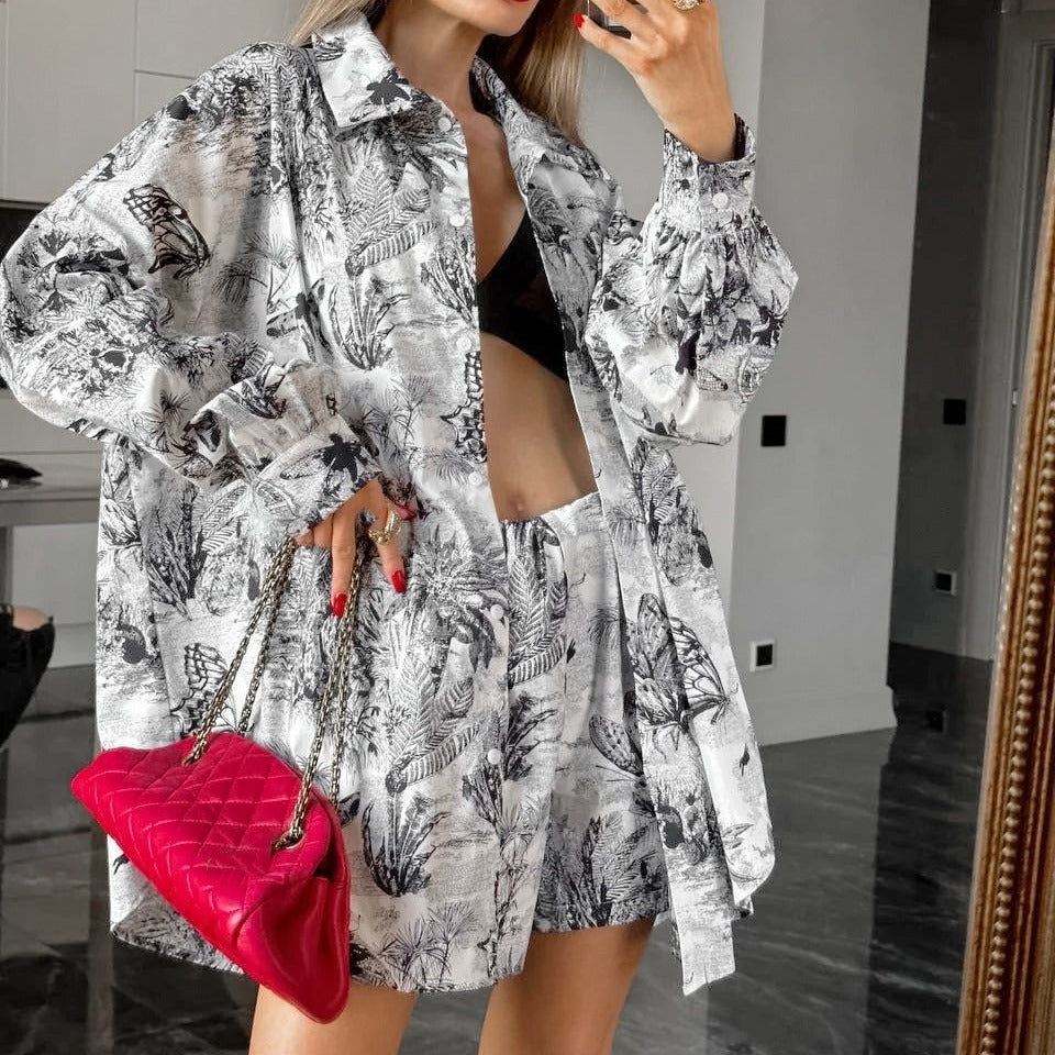 Ensemble haut et shorts pour femmes avec impression florale et manches longues Chic und Stil