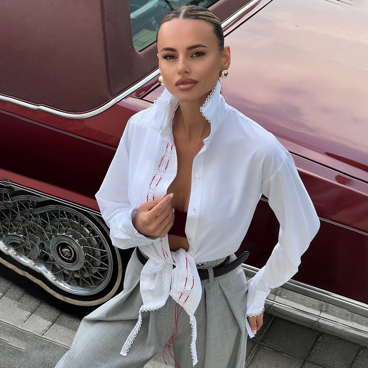 Dames Élégante et polyvalente blouse avec ceinture ajustable Chic und Stil