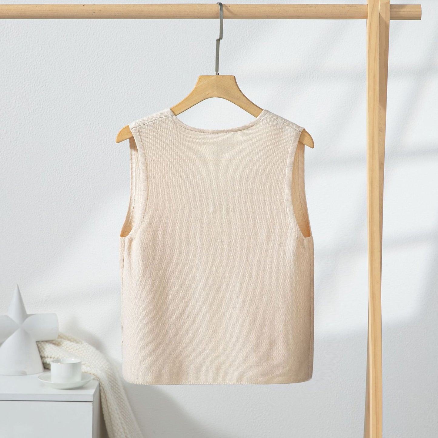 Veste décontractée pour femmes avec des détails de laçage décoratifs et un col montant Chic und Stil
