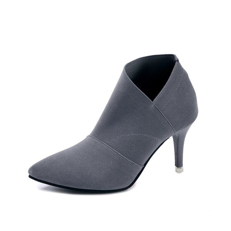 Bottes élégantes pour femmes avec un bout pointu et un matériau supérieur extensible à la mode Chic und Stil