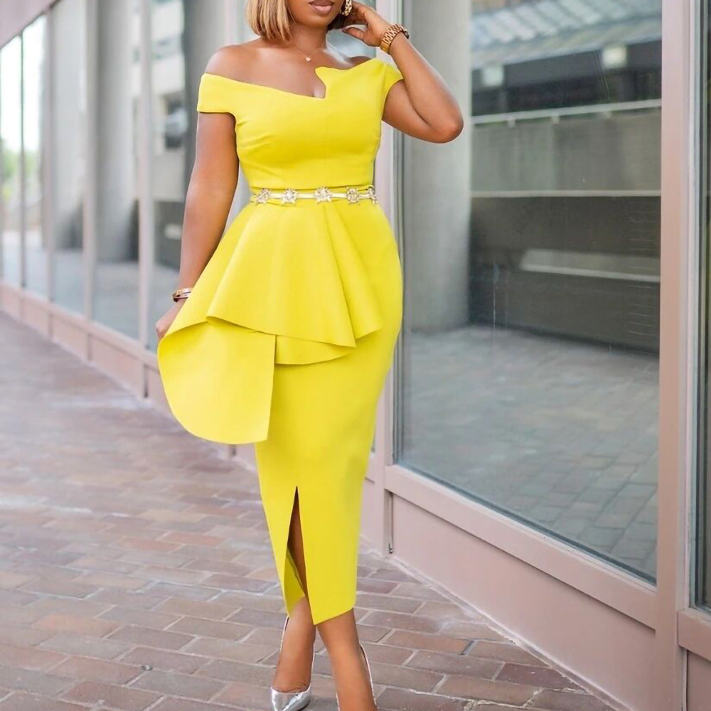 Robe fourreau pour femmes avec plis asymétriques et fente élégante Chic und Stil