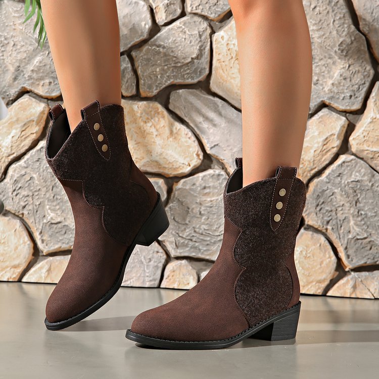 Bottes de cowboy à la mode pour femmes avec des détails élégants et un talon bloc robuste Chic und Stil