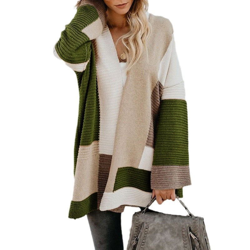 Cardigan féminin à la mode avec tricot doux et manches spacieuses Chic und Stil