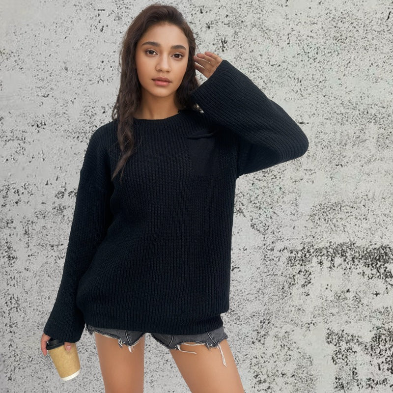 Sweat à col rond tricoté en gros mailles pour femmes avec une coupe décontractée et une poche pratique Chic und Stil