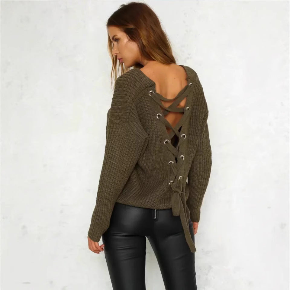 Pull-over en tricot pour femmes avec décolleté en V profond et design décoratif au dos Chic und Stil