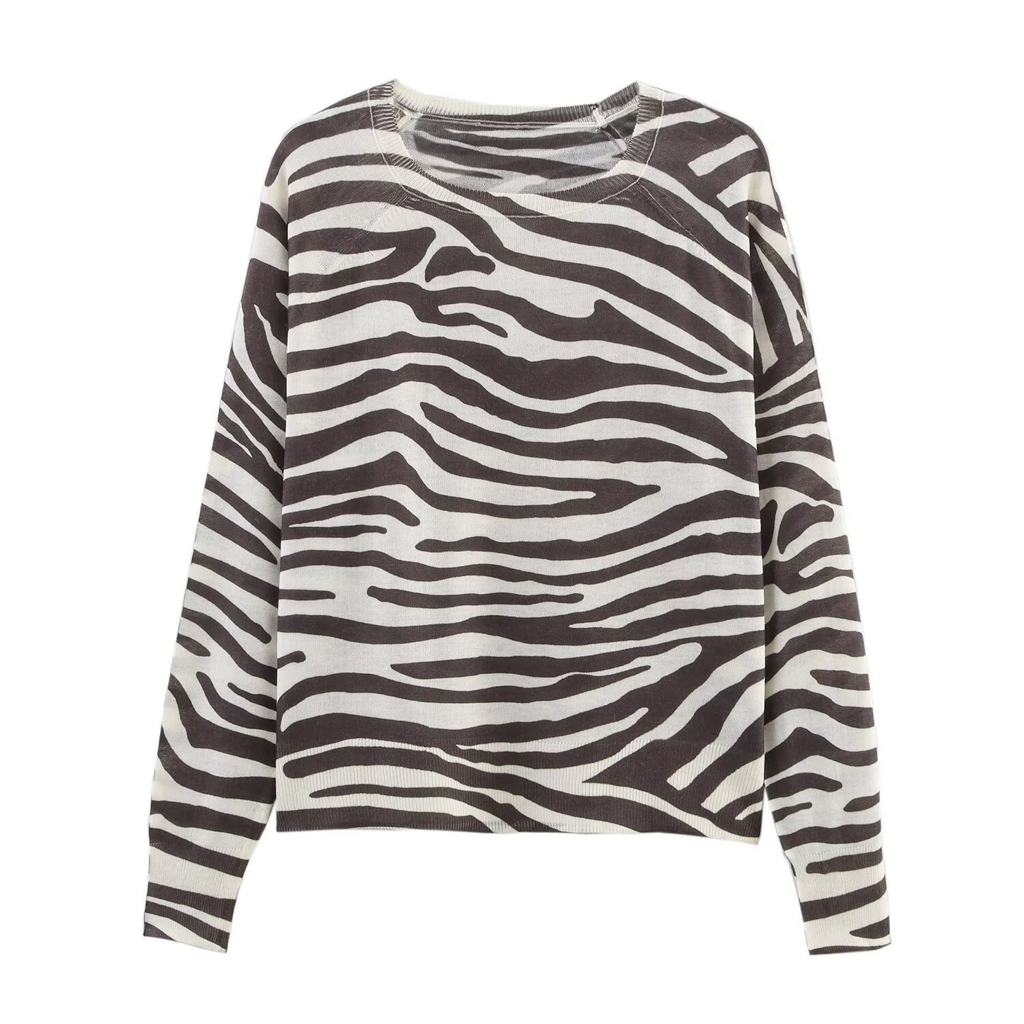 Lightweight pullover for women in chic and stylish zebra print