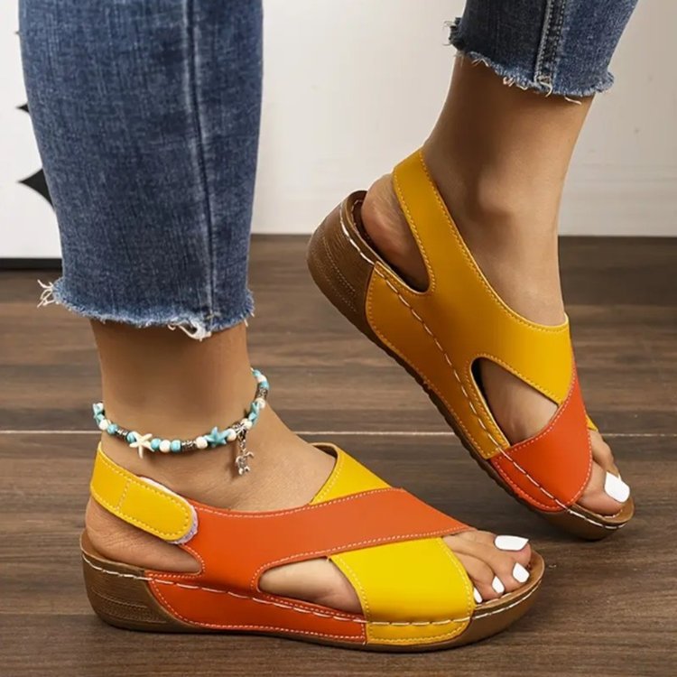 Sandales de vacances élégantes pour femmes avec semelle confortable et système de fermeture tendance Chic und Stil