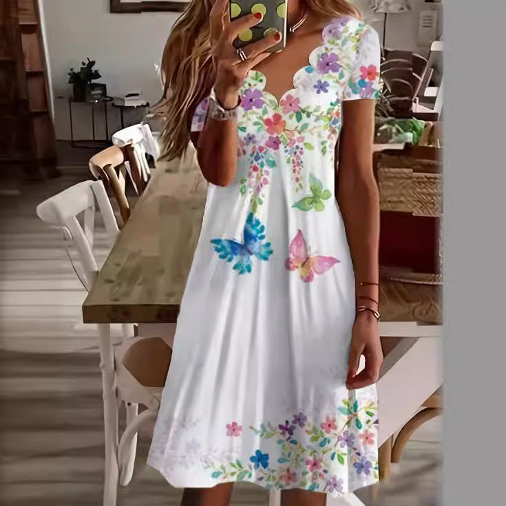 Robe courte à manches courtes imprimé floral Chic und Stil
