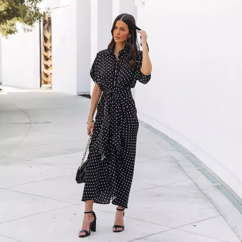 Robe midi à pois pour dames avec ceinture à nouer Chic und Stil