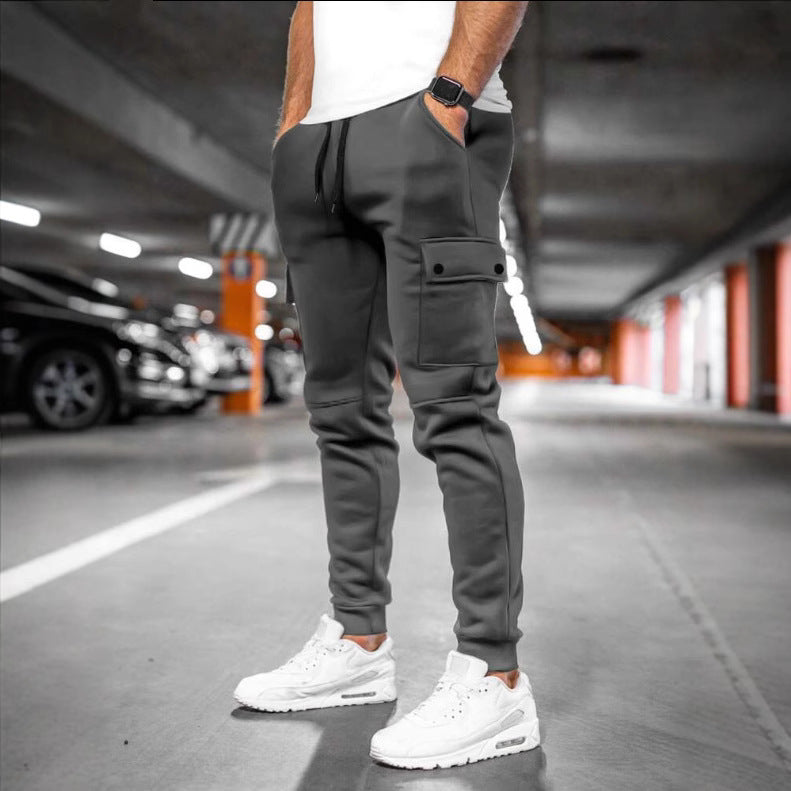 Pantalon de jogging cargo moderne pour hommes avec taille élastique et poches pratiques Chic und Stil