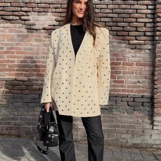 Blazer oversize pour femmes avec des applications luxueuses Chic und Stil