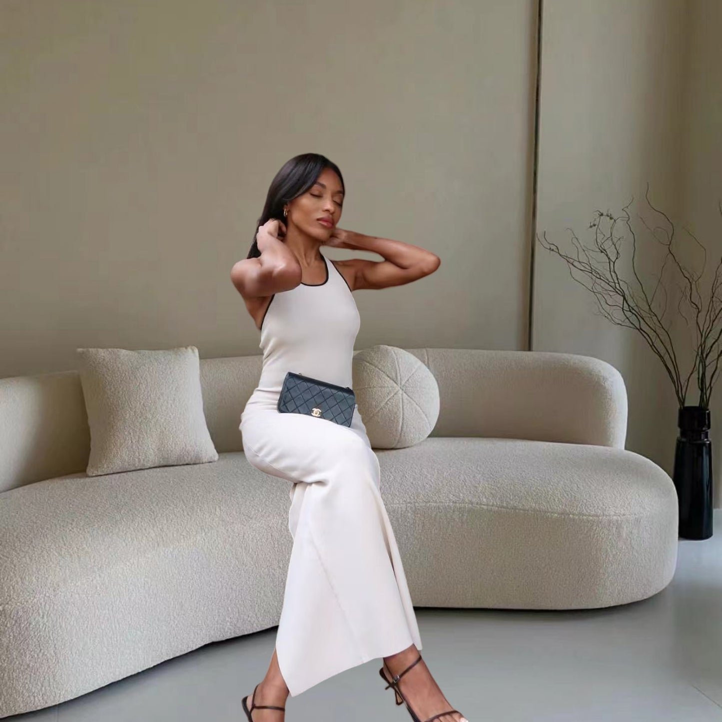 Dames Robe Maxi Élégante avec Décolleté en V Profond et Fente Latérale Chic und Stil