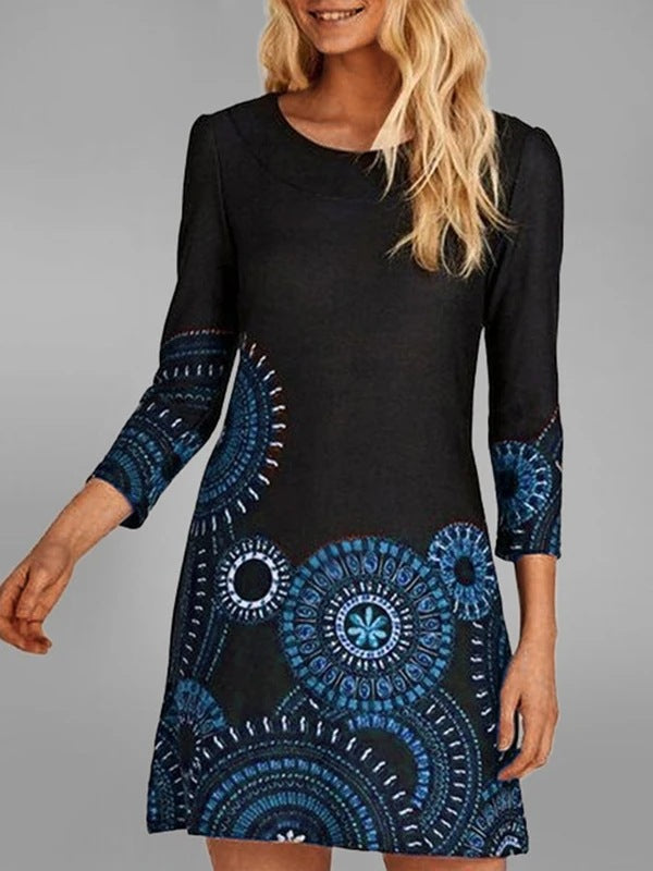 Robe pour femmes avec un design mandala unique et une coupe élégante Chic und Stil