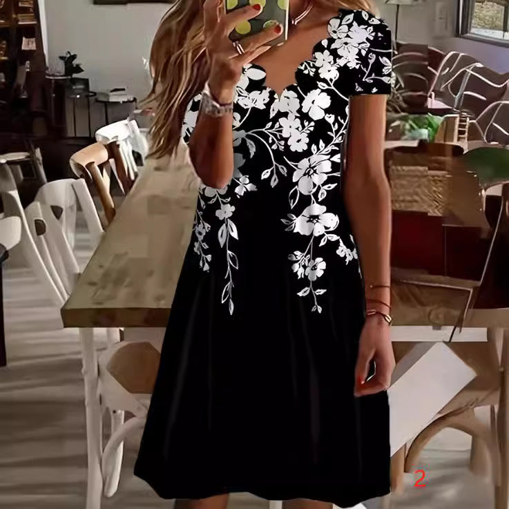 Robe courte à manches courtes imprimé floral Chic und Stil
