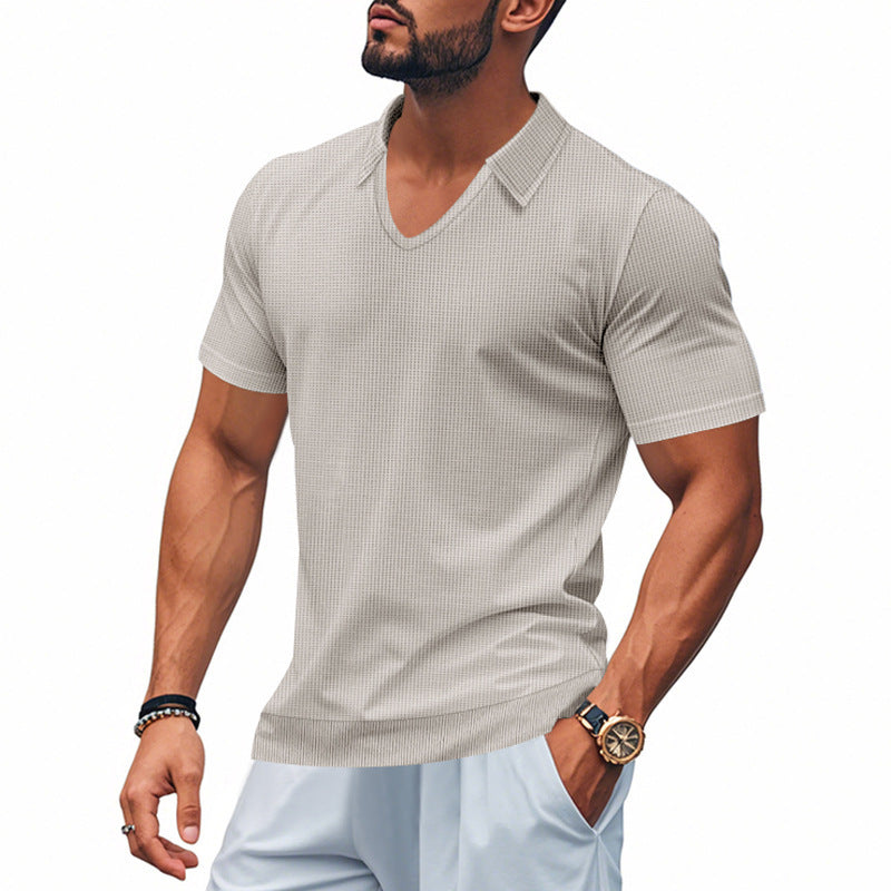 Chemise à col en V à manches courtes pour hommes avec design texturé Chic und Stil