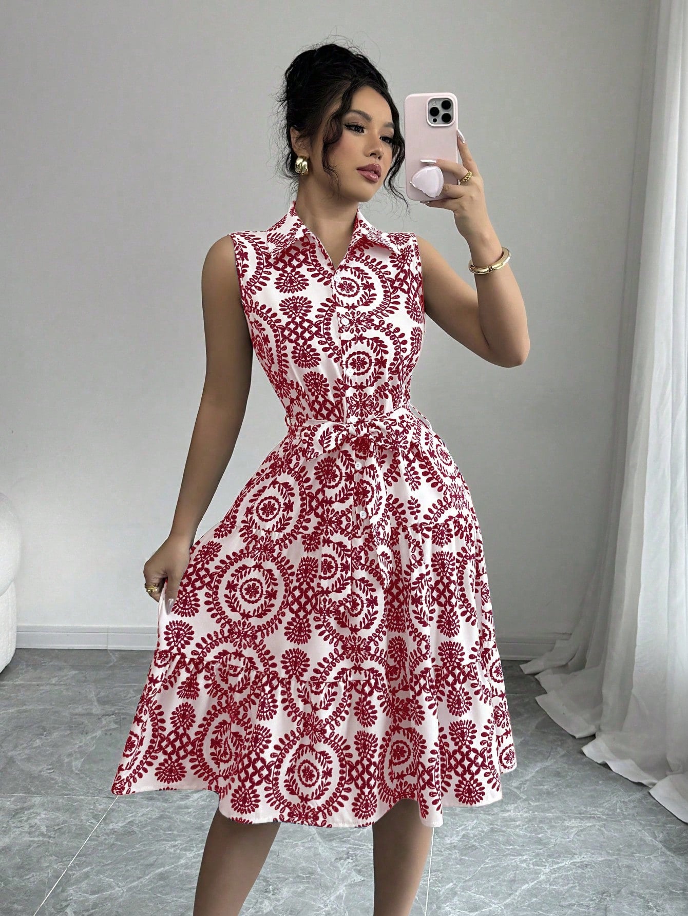 A-line sleeveless dress for women with chic and stylish waist belt