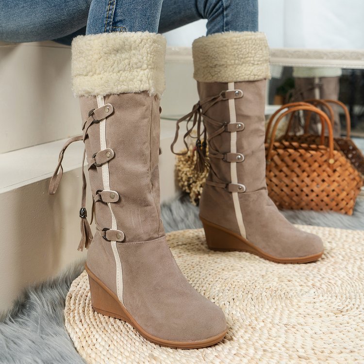 Bottes compensées pour dames en daim de haute qualité avec design de plis à la mode Chic und Stil