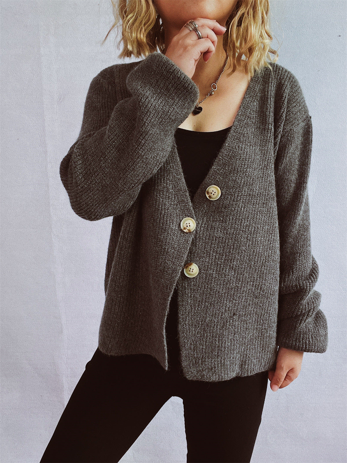 Cardigan en tricot décontracté pour femmes avec détails de boutons décoratifs Chic und Stil