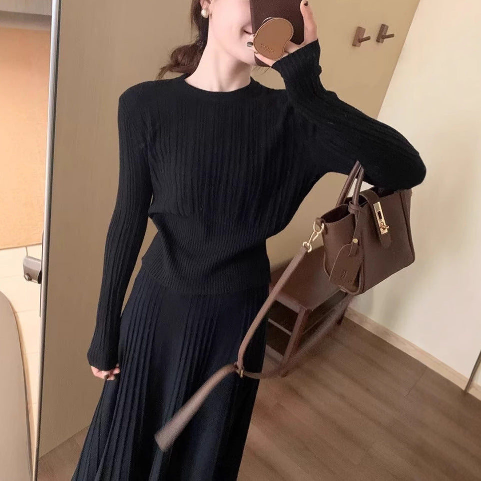 Robe en tricot élégante pour femmes avec des détails plissés Chic und Stil