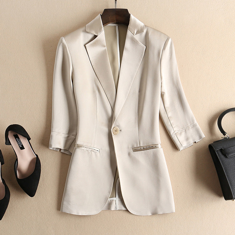 Veste en satin sur mesure pour femmes Chic und Stil