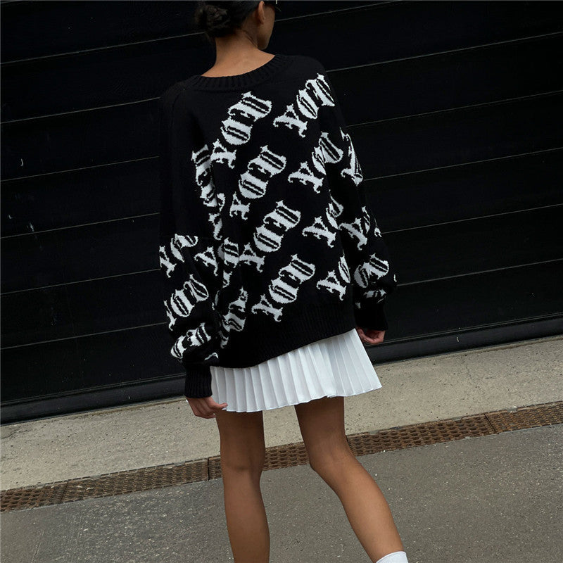 Pull en tricot décontracté pour femmes avec une inscription moderne et une coupe ample Chic und Stil