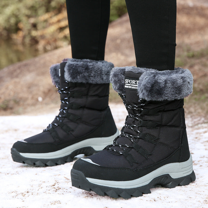 Bottes d'hiver pour femmes avec col en fausse fourrure douillette et semelle antidérapante Chic und Stil