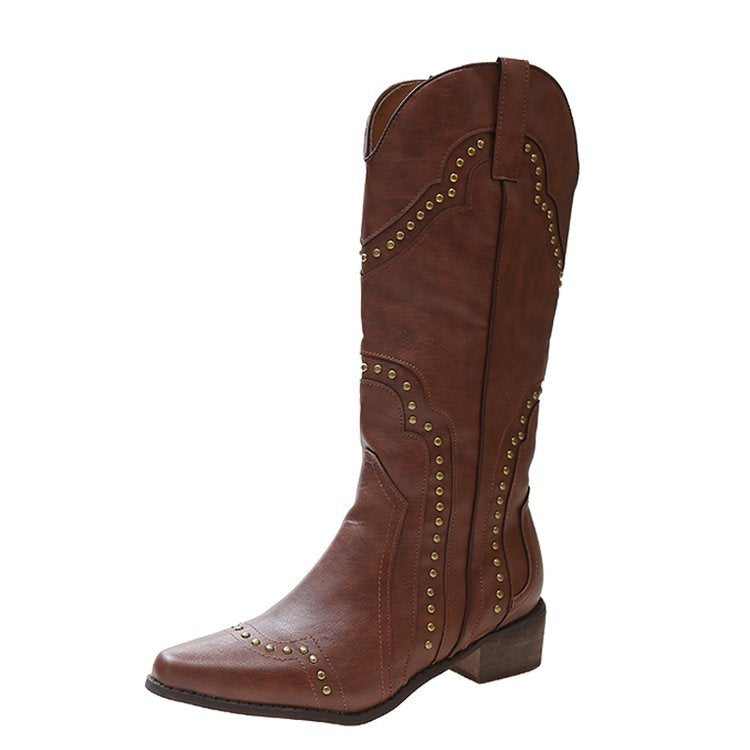 Bottes de cowboy pour dames avec des accents de clous à la mode et un talon bloc confortable Chic und Stil