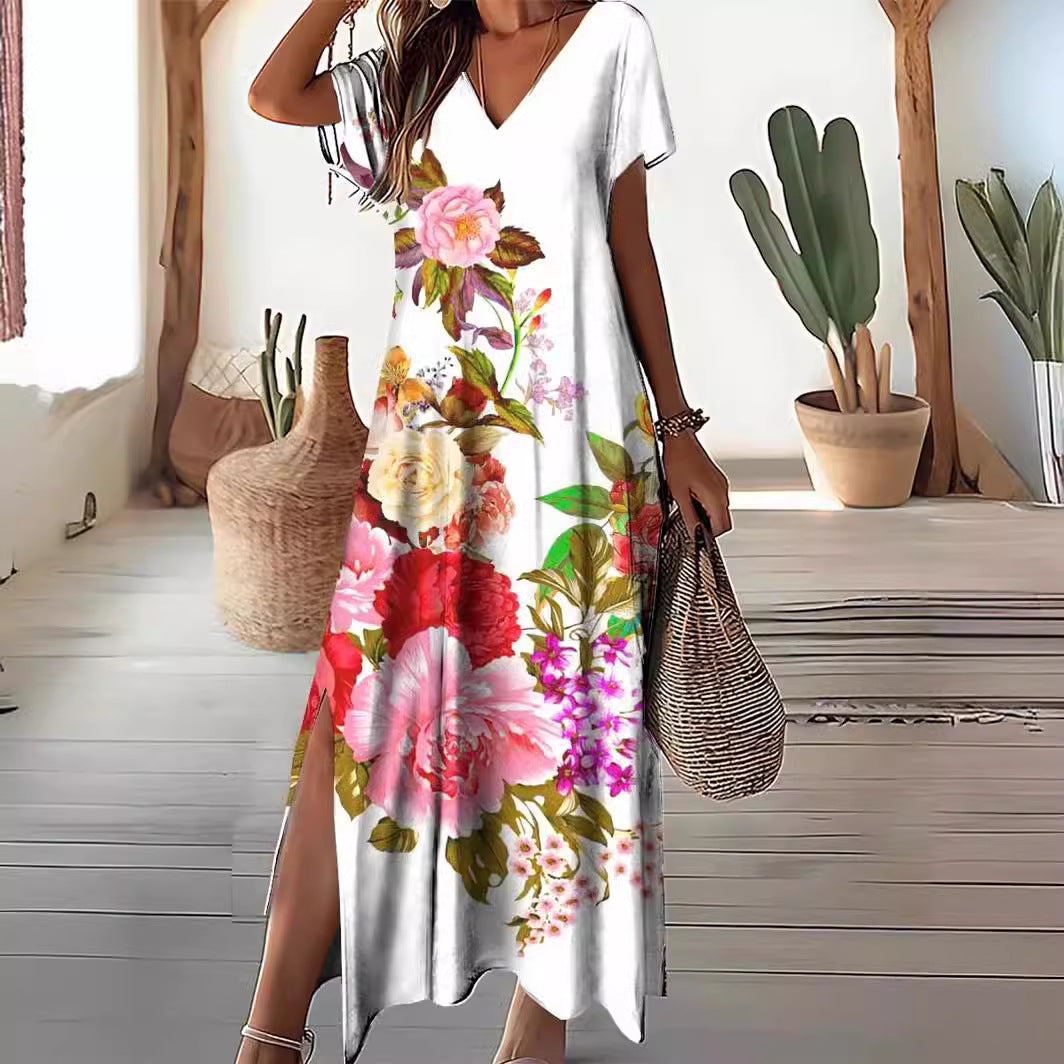 Robe maxi femme avec un motif floral élégant et des fentes latérales Chic und Stil