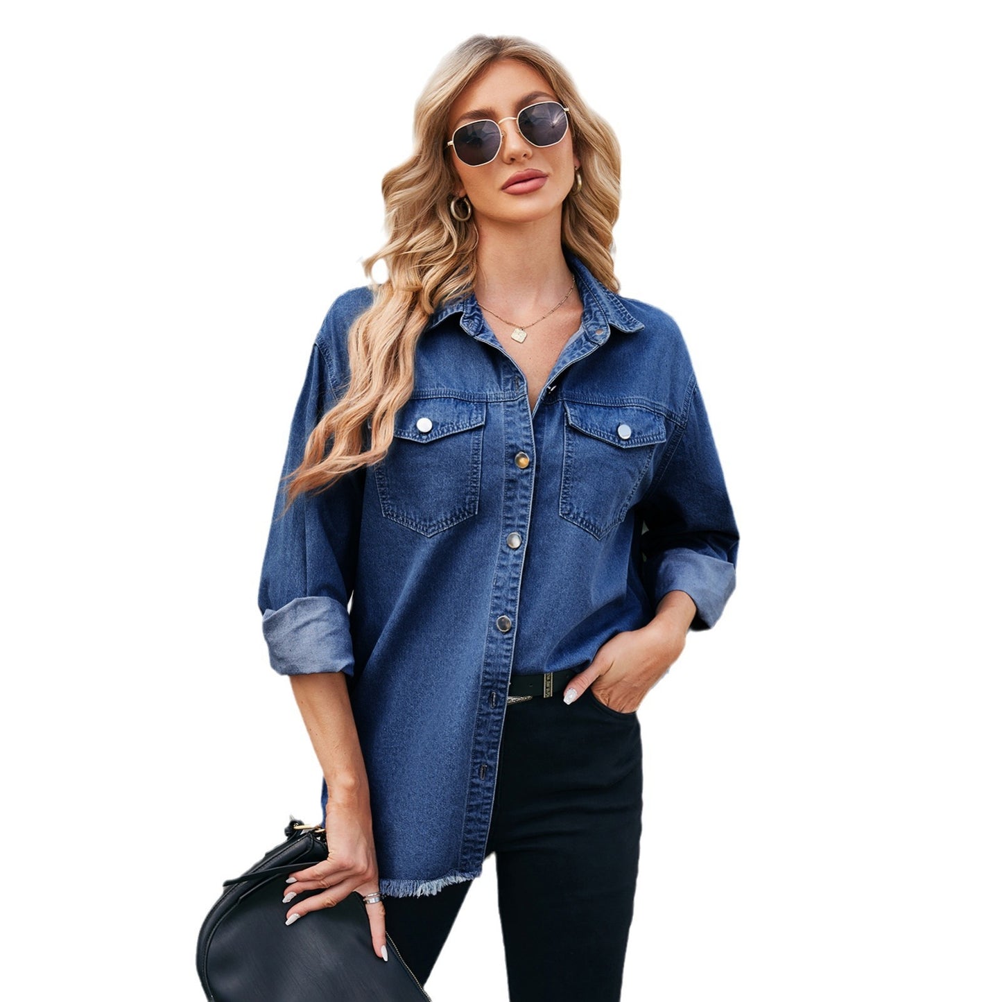 Veste en jean oversize pour femmes avec boutons-pression décoratifs et ourlet effiloché Chic und Stil