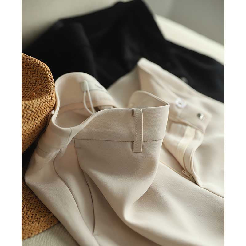 Pantalon de bureau femme ajusté Chic und Stil