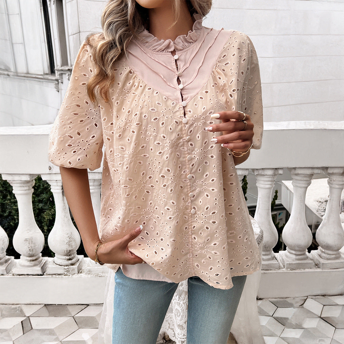 Women's blouse with an airy structure and decorative ruffles Chic und Stil
