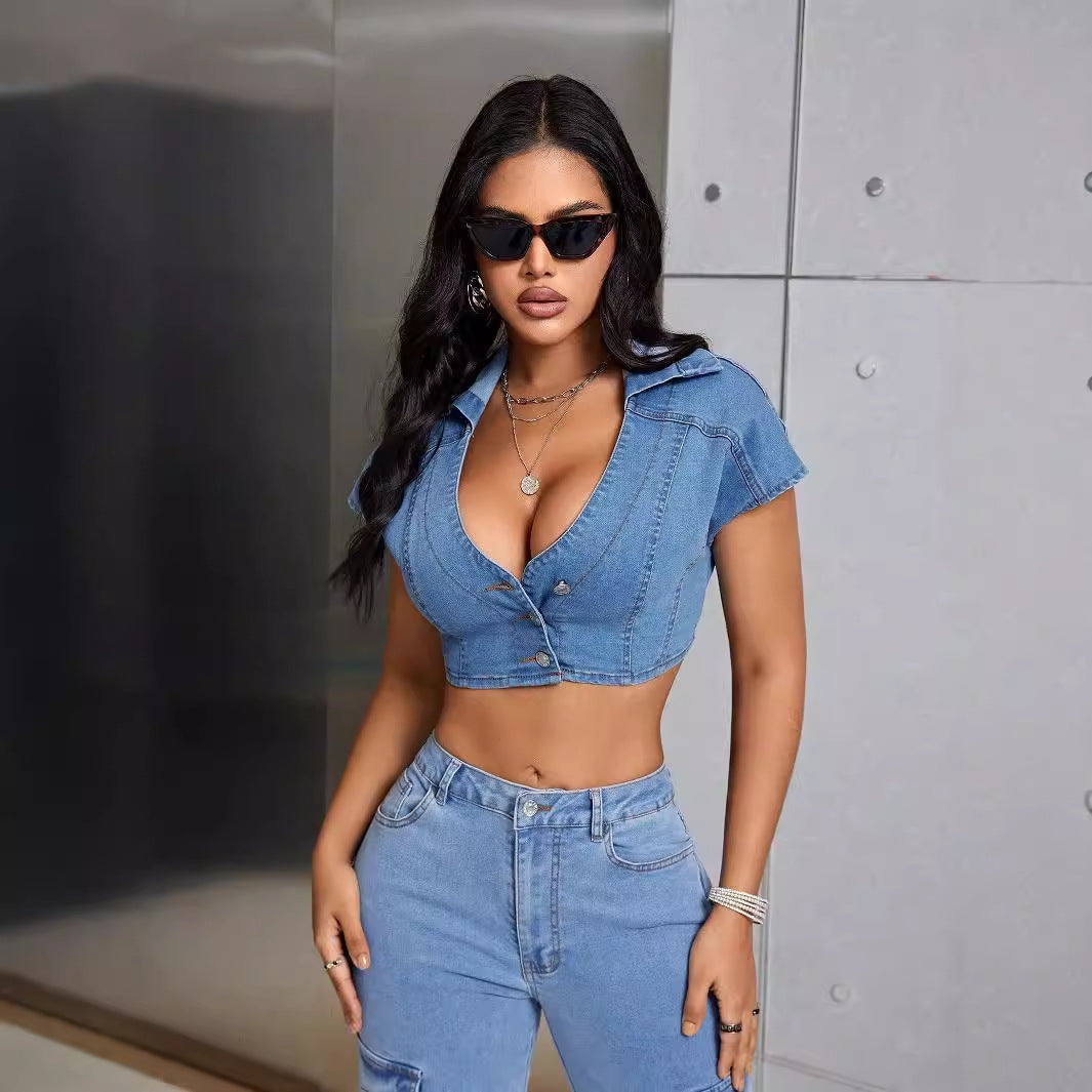 Blouse cropped pour femmes en denim avec détails de boutons et manches courtes Chic und Stil