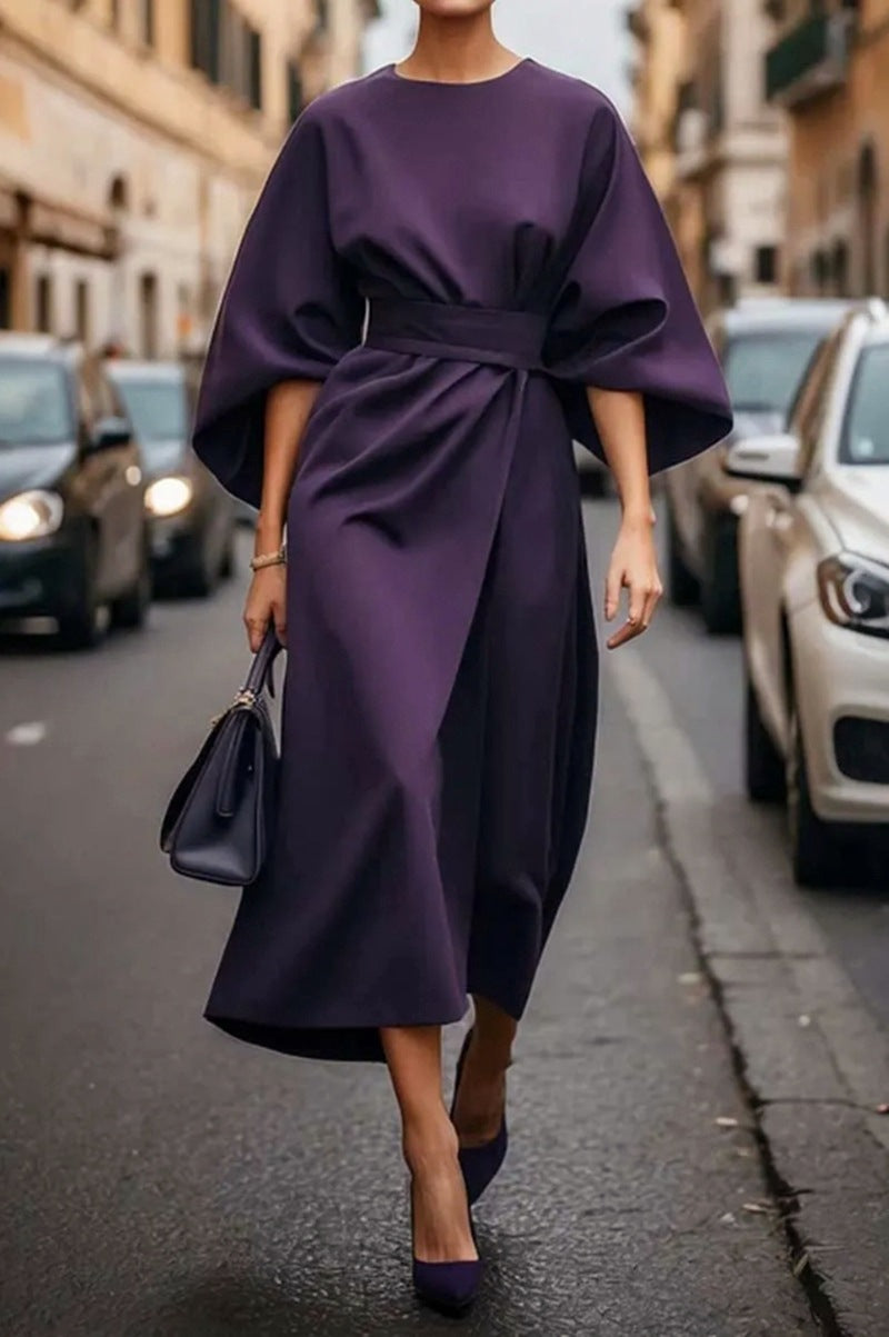 Robe maxi femme avec des manches volumineuses et une ceinture élégante Chic und Stil