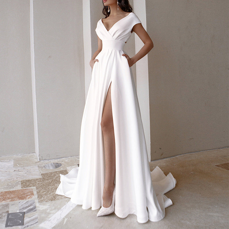 Robe maxi élégante pour femmes avec décolleté en V profond et fente latérale Chic und Stil