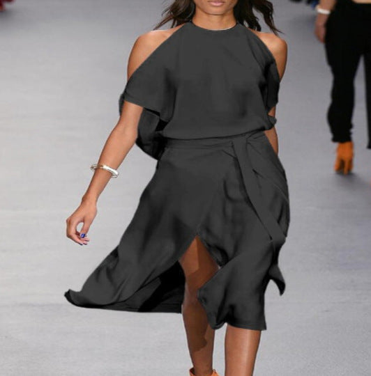 Dames Robe maxi élégante et fluide avec décolleté plongeant et taille marquée Chic und Stil