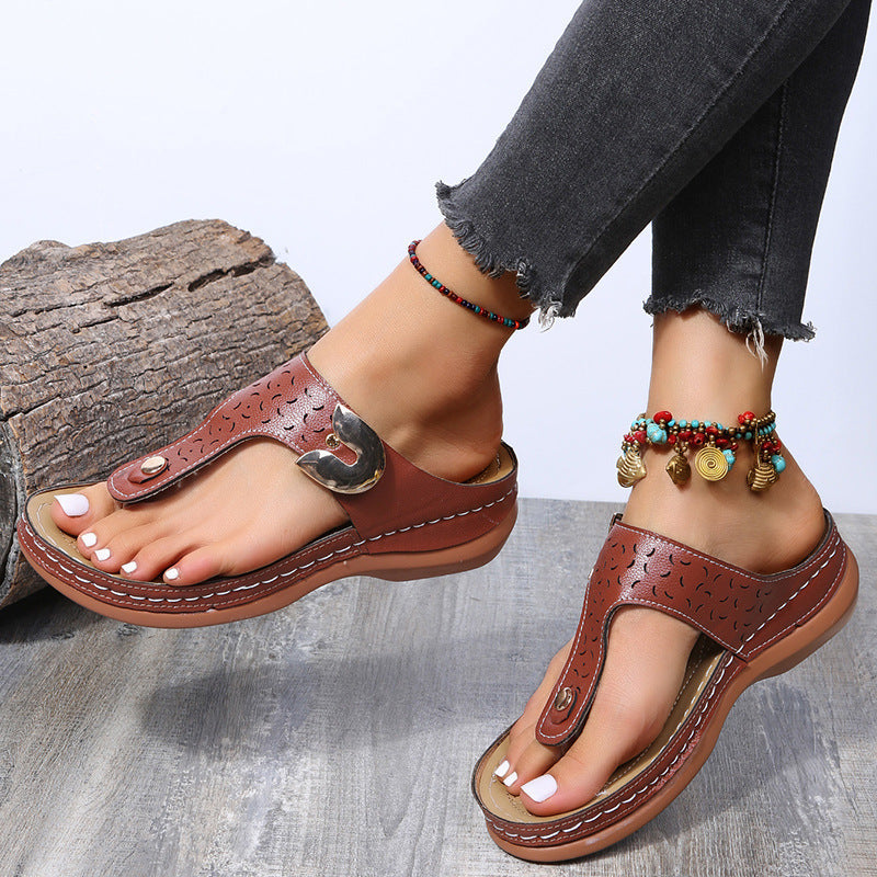 Sandales à lanières confortables pour femmes avec design de sangle à la mode Chic und Stil