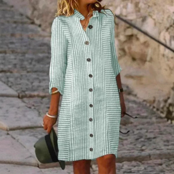Robe chemise rayée pour femmes avec patte de boutonnage et manches 3/4 Chic und Stil